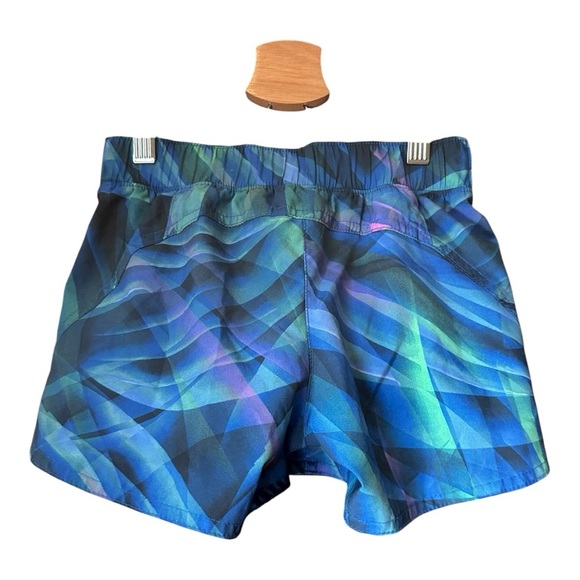 Old Navy Kids Multicolor Tie-Dye Go Cool Dry Shorts - Picture 2 of 3